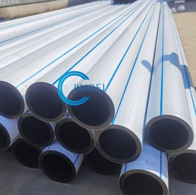Tubo HDPE per l'approvvigionamento idrico e per il dragaggio, bianco-nero coestruso con eccellente resistenza agli urti / connessione delle flange in acciaio