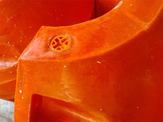Resistenza alle intemperie UV Boia di tubi in HDPE Resistenza alle intemperie estreme Resistenza all'abrasione